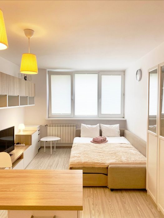 Подобово погодинно Житній базар вул. Київська 39