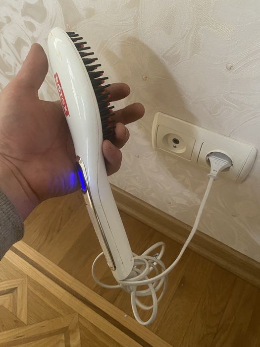 Випрямлювач-щітка