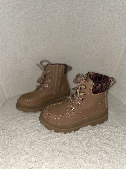 Стильні ботинки H&M