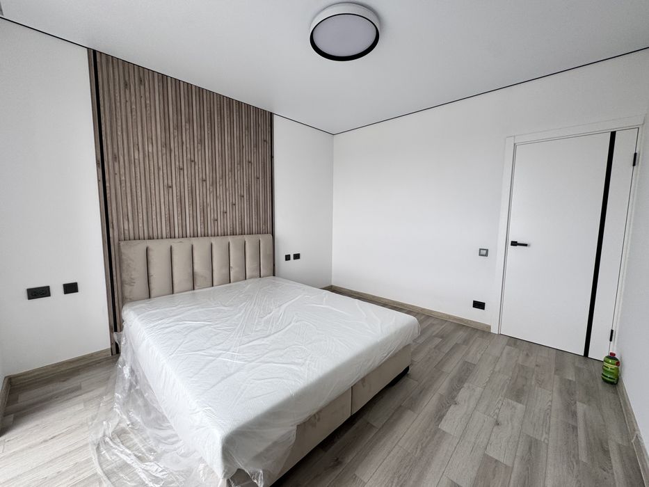 Продаж 1-кімнатної квартири 40 м.кв., в. Садова/ Пустомити