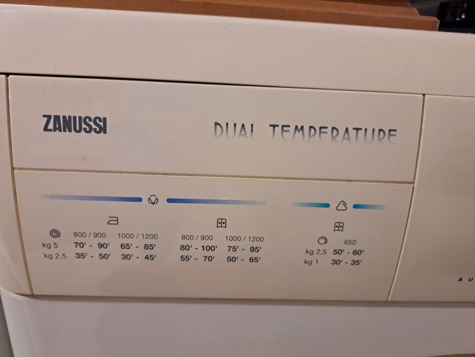 Maquina Secar Roupa - Zanussi TDS 370 T - Ver descrição