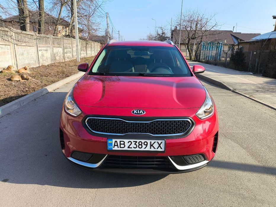гібрид Кіа ниро KIA NIRO.  Власник. НЕ ФАРБОВАНА