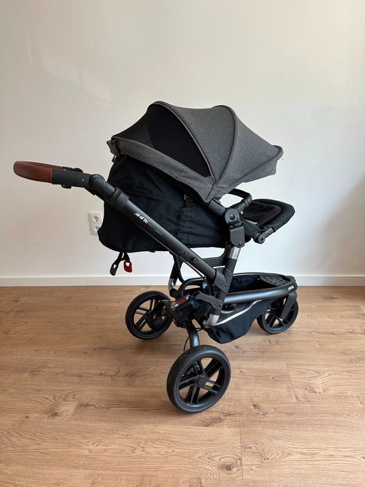 Carrinho Jane Trider + Matrix Light 2 (alcofa-auto), preto