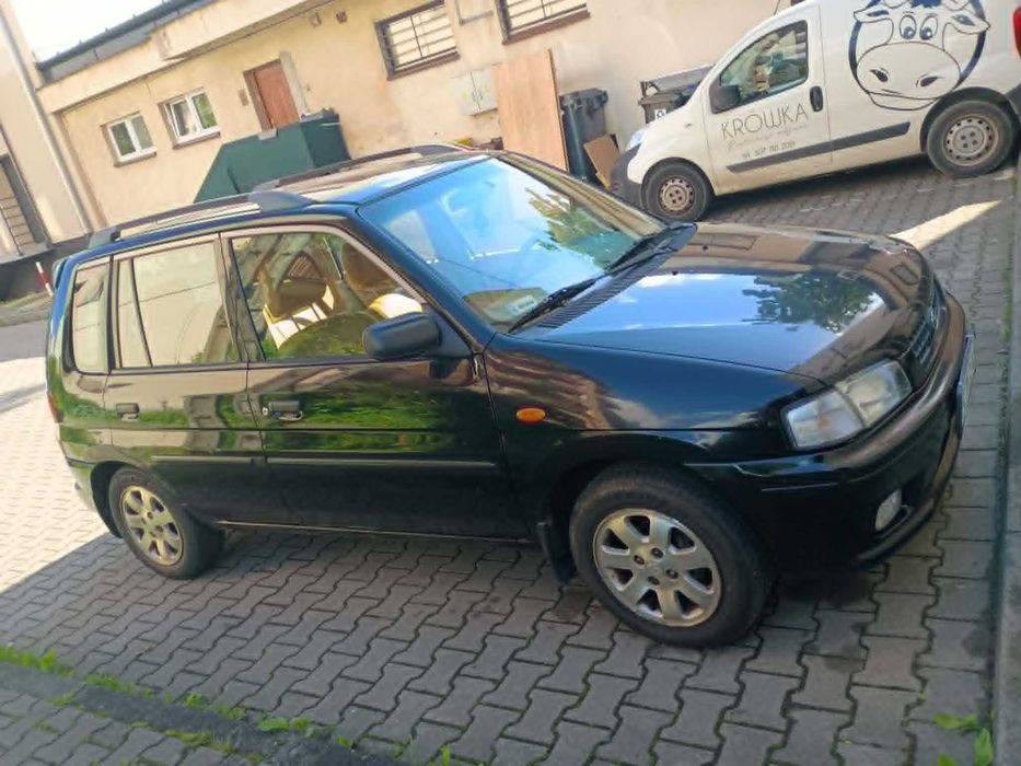 Mazda Demio I 1.3