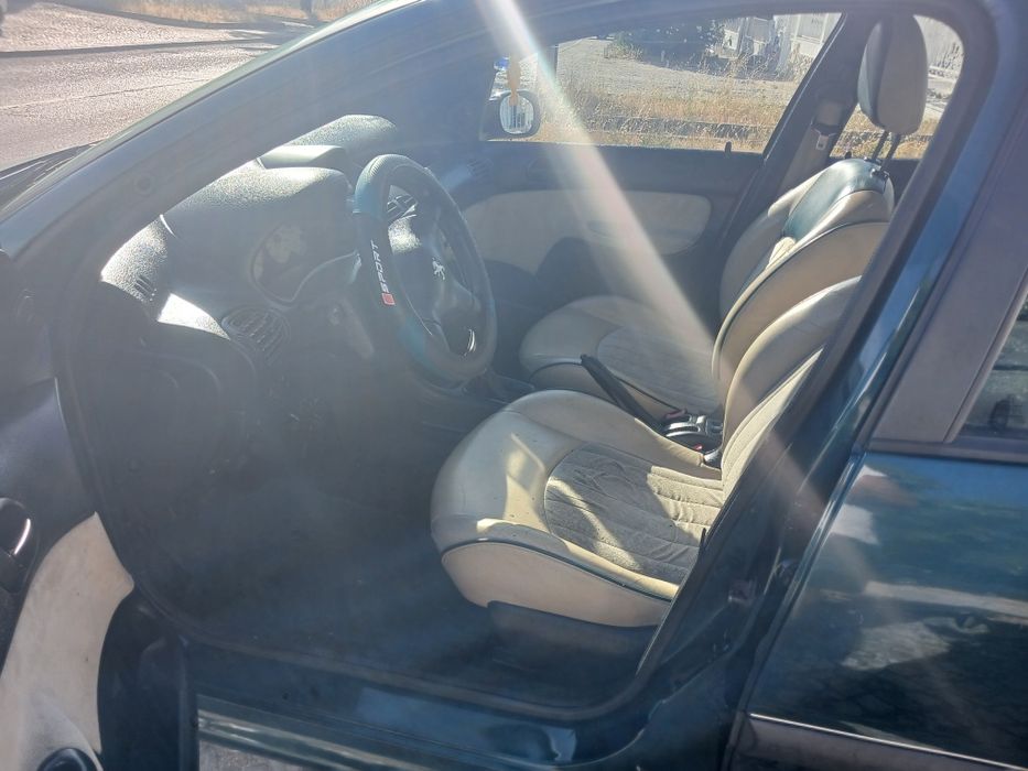 Peugeot 206 1.4 ano 2000