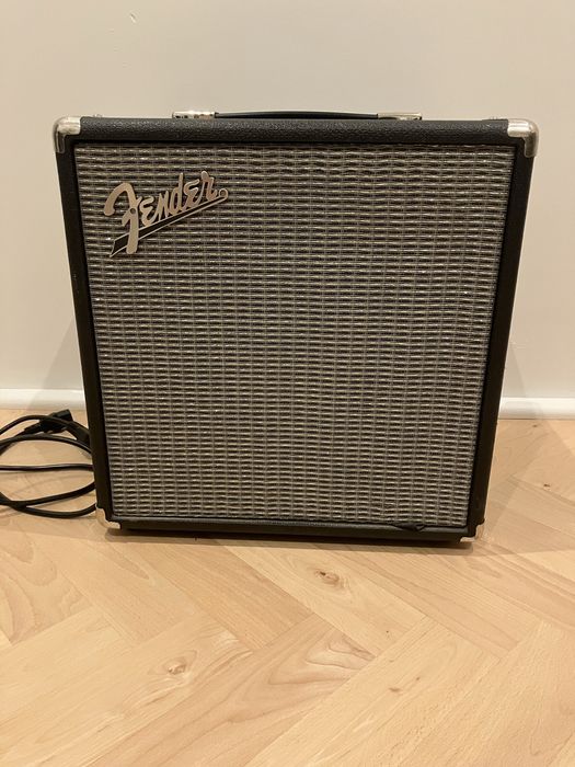 Fender Rumble 25 V3 wzmacniacz basowy