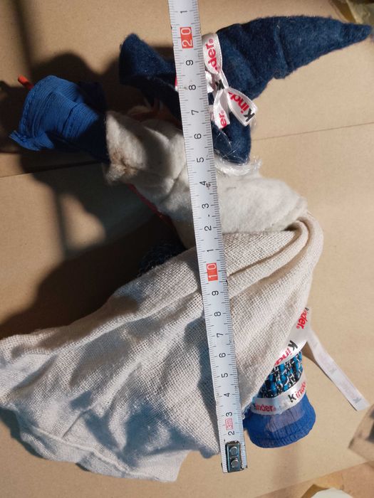 stara baba jaga wiedźma zabawka kinder niespodzianka