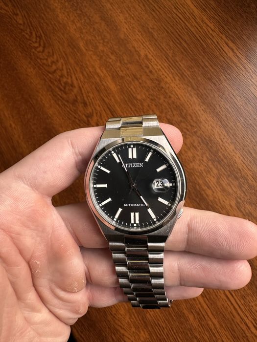 Продам часы Citizen TSUYOSA black