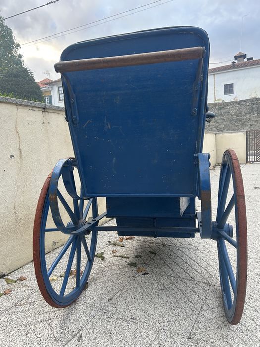carrinho de passeio antigo unico