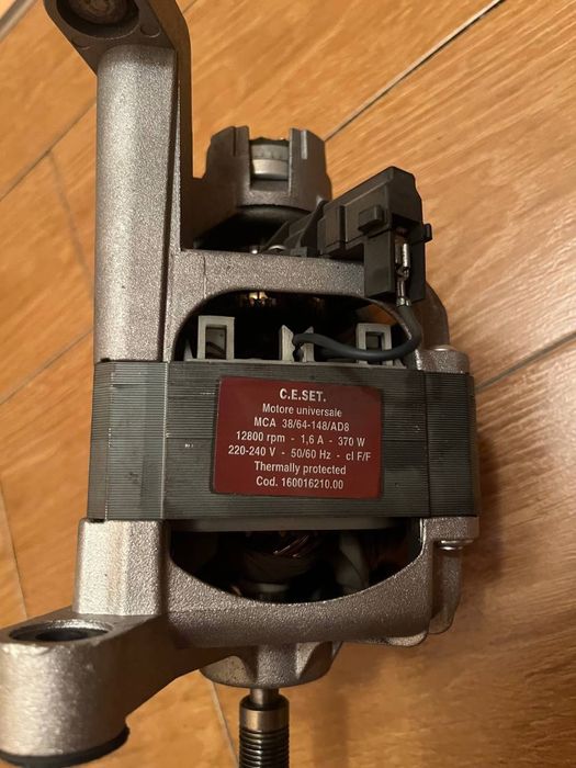 Продам двигун до пральної машини