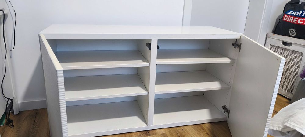 Aparador besta ikea