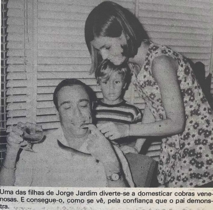 MOÇAMBIQUE TERRA QUEIMADA, de Jorge Jardim - Rio de Janeiro 1976