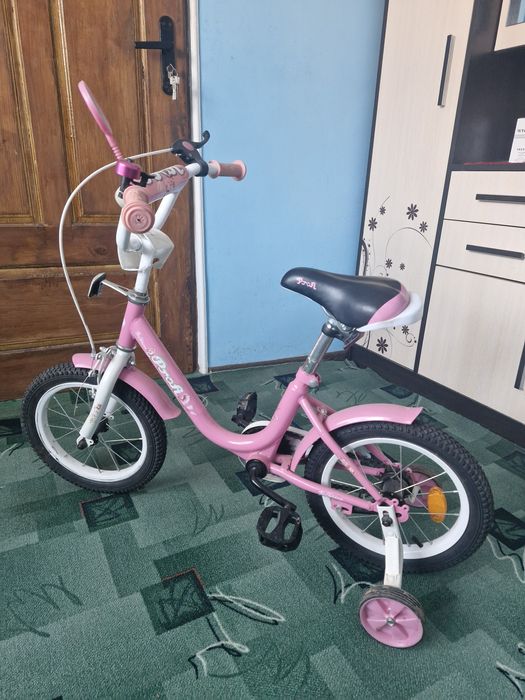 Велосипед для дівчинки