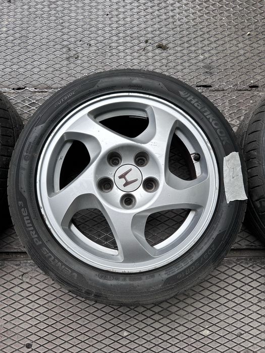 Jantes 16 OEM Honda Prelude 2.2 Gen V c/Pneus