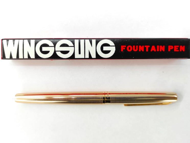 Caneta Tinta Permanente de Tinteiro - Clássica - Nova