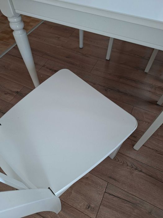 Stół z krzesłami IKEA