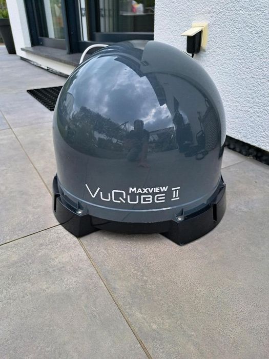 Maxview VuQube II automatyczna antena satelitarna + odbiornik