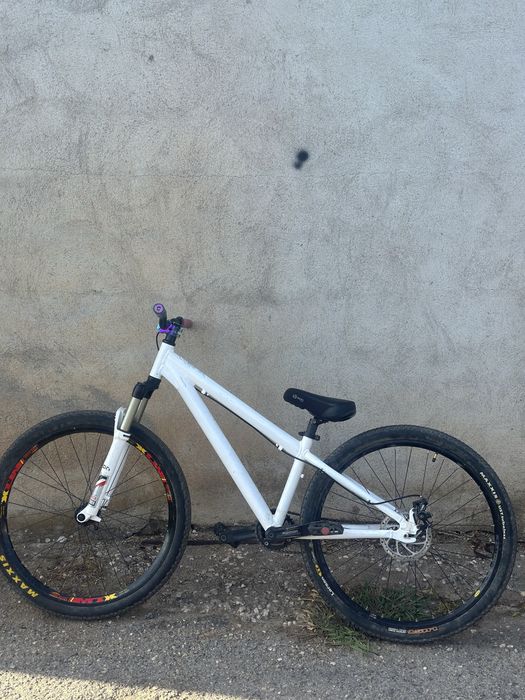 Bicicleta Dirt Jump