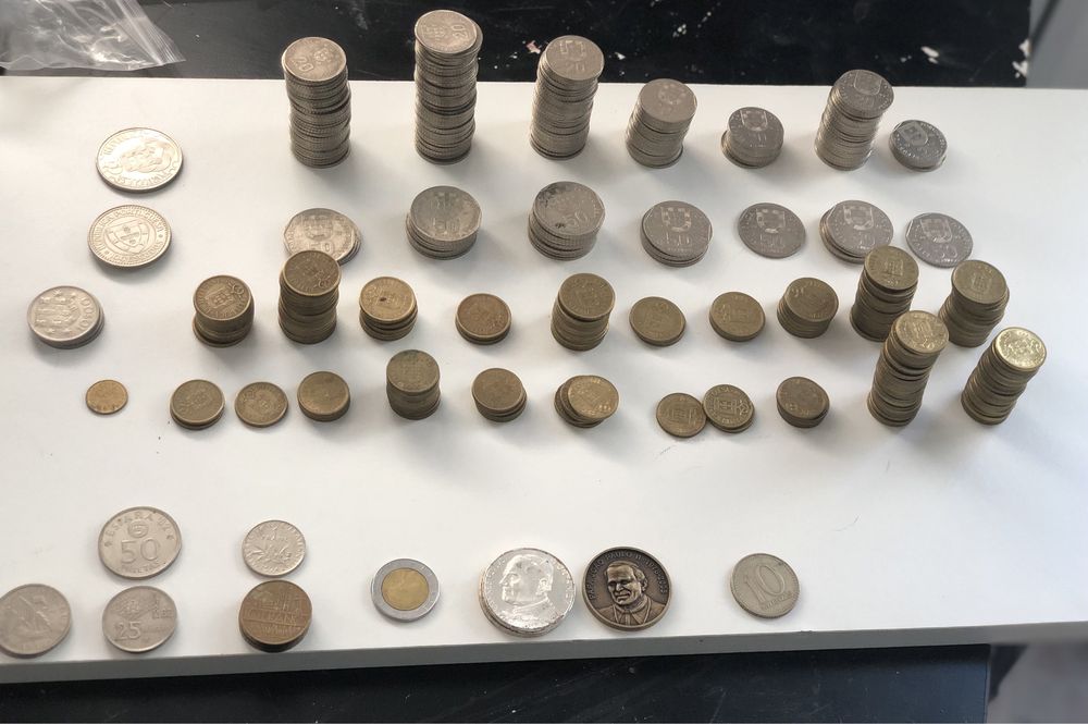 175 Moedas de 20 escudos