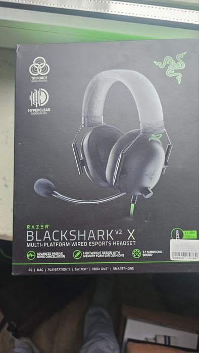 Навушники Razer BLACKSHARK V2