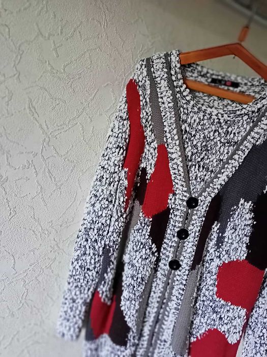 Свитер женский размер L