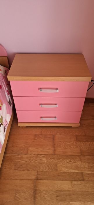 Quarto completo para Rapariga