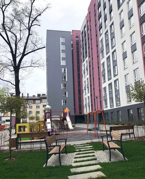 Від власника. БЕЗ КОМІСІЇ. Продам 3-к квартиру. м. Ірпінь. Сертифікат, Ваучер, Постанова -Так.  ЖК НОВІ МЕТРИ ПАРК. Індивідуальне опаленя.