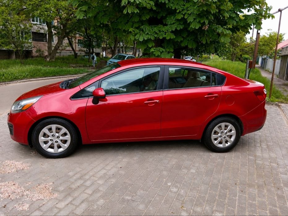 KIA Rio 2014 • 1.6 GDI 138 к.с. • Автомат • 80 000 км