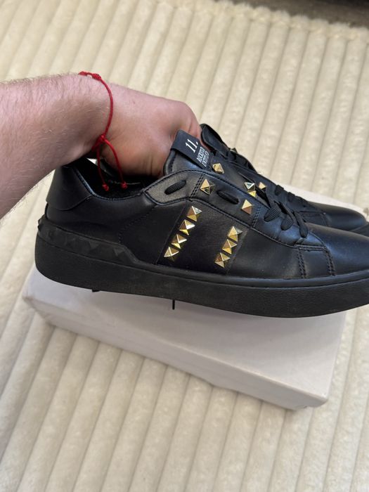 Valentino Rockstud Untitled 11 – Sneakersy