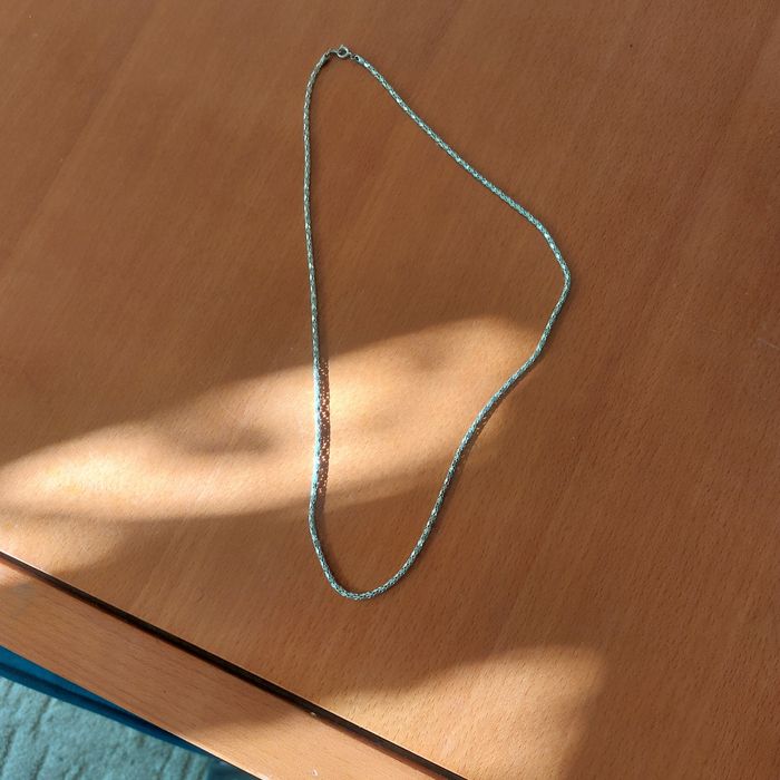 Srebrzysty łańcuszek 40szt ,waga 4,6g,60cm