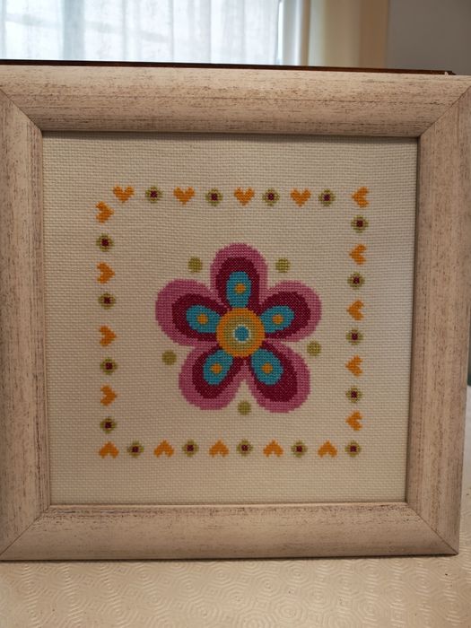 Conjunto de 4 Quadros Decorativos Infantis Ponto de Cruz Artesanal