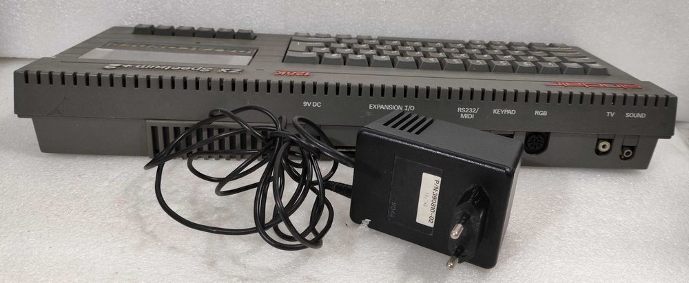 ZX Spectrum +2 128k + 6 jogos