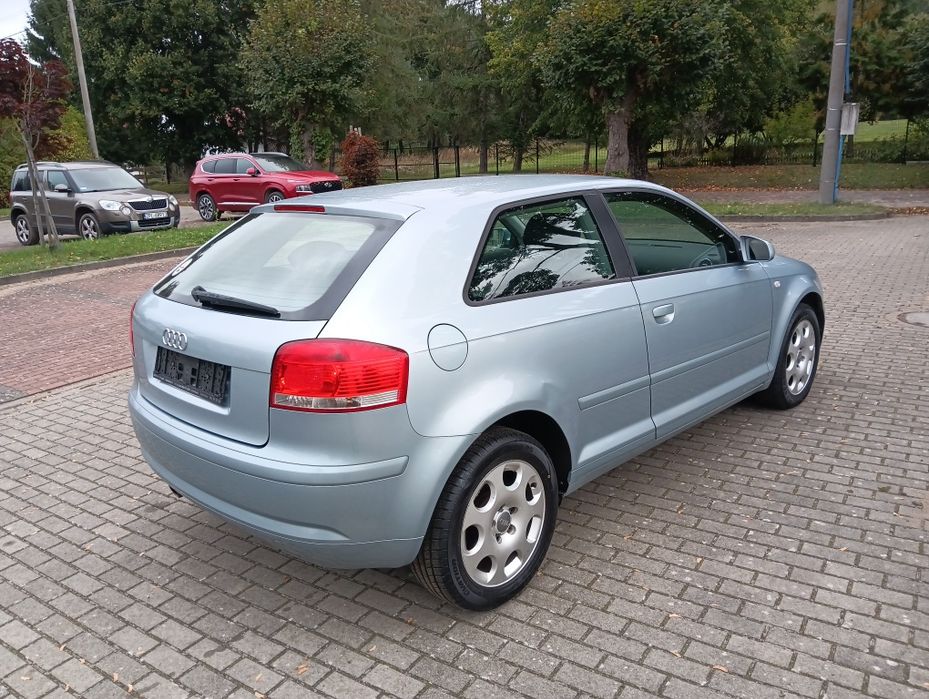 Audi a3 1.6b klimatyzacja/nowe opony