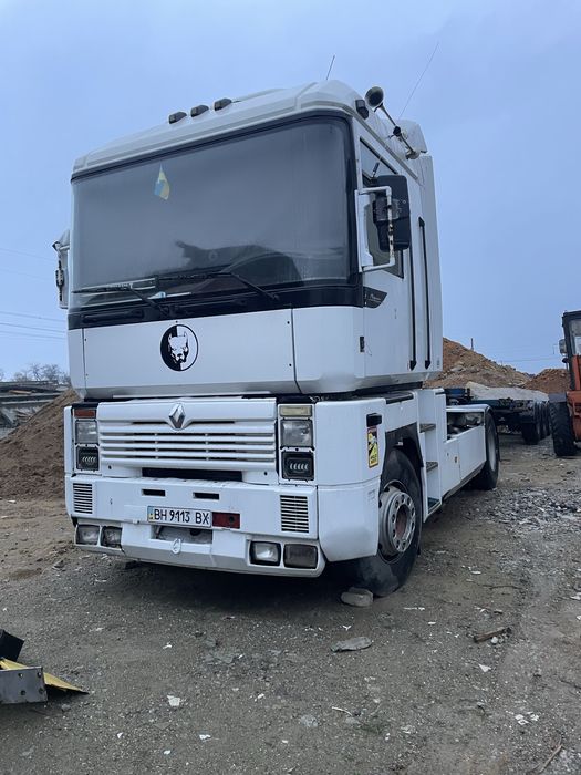 Renault magnum 2000