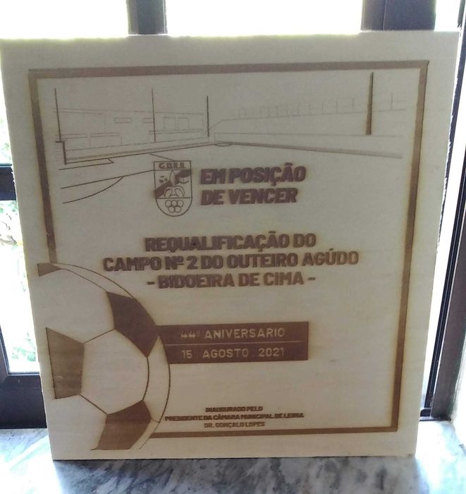 Gravações em madeira