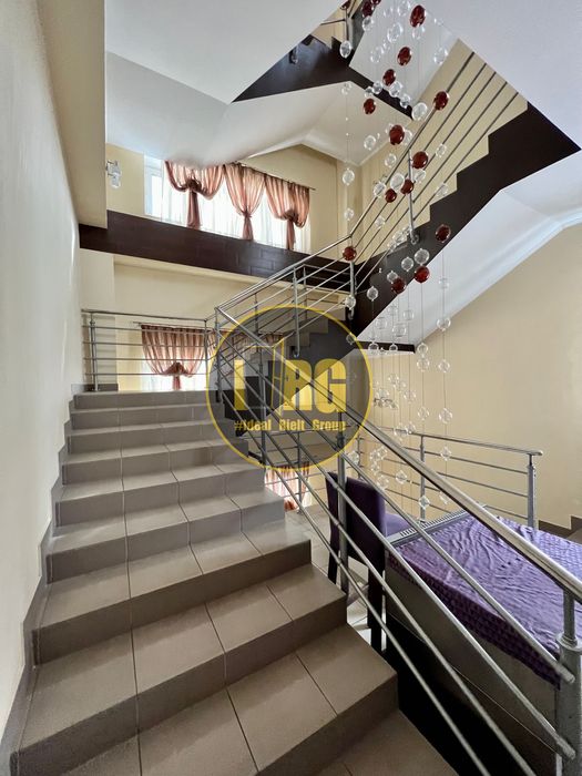 Без% Гостиница БонАпарт / Bon Apart, ОСЗ 1387м², Печерск, 35 номеров