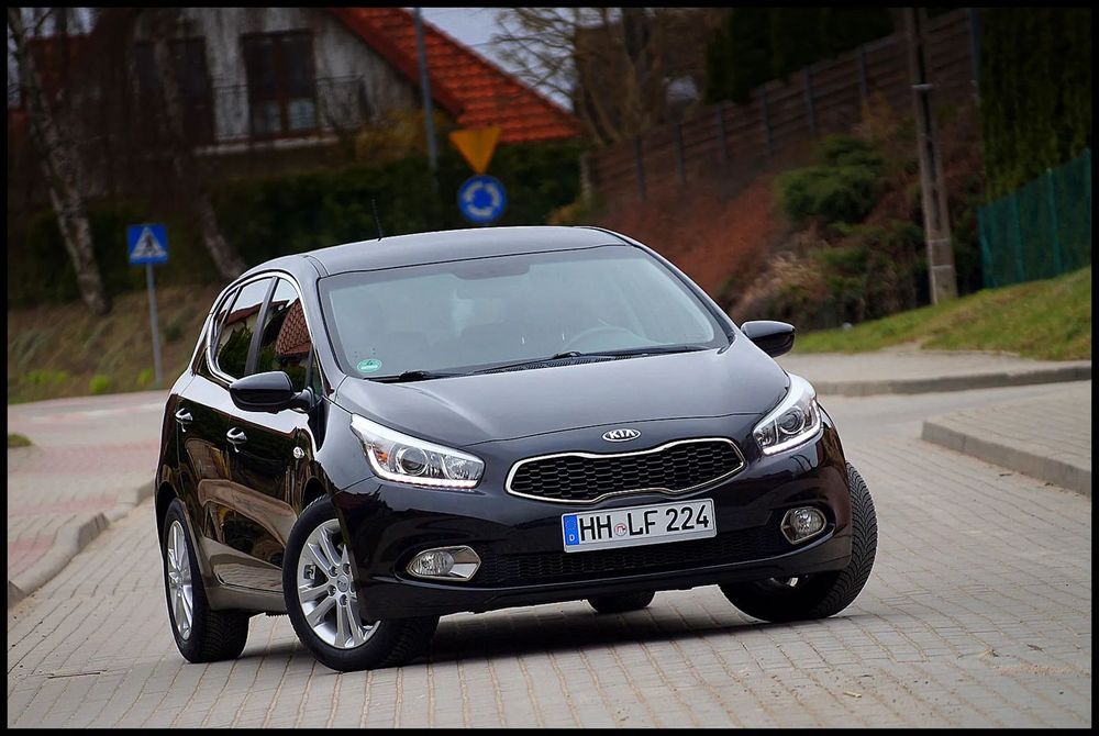 Kia Ceed 1.4 Benz * 121ooo Przebiegu * Fabryczna * Serwis * Nawigacja * Niemcy*