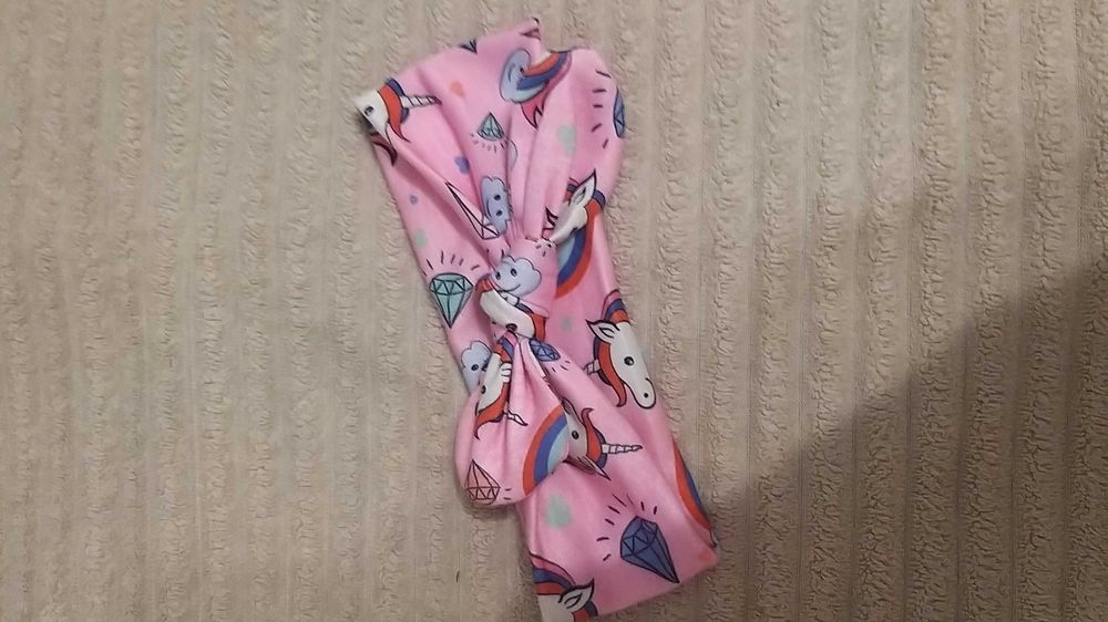 Шапочки для дівчинки