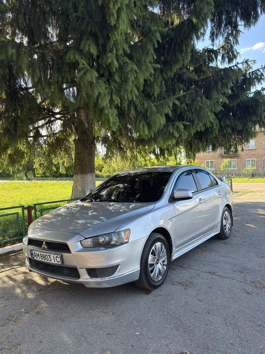 Mitsubishi Lancer