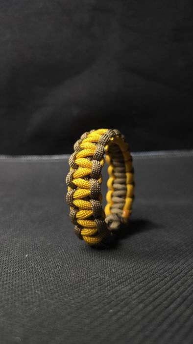 Браслет з паракорду у стилі "Cobra"