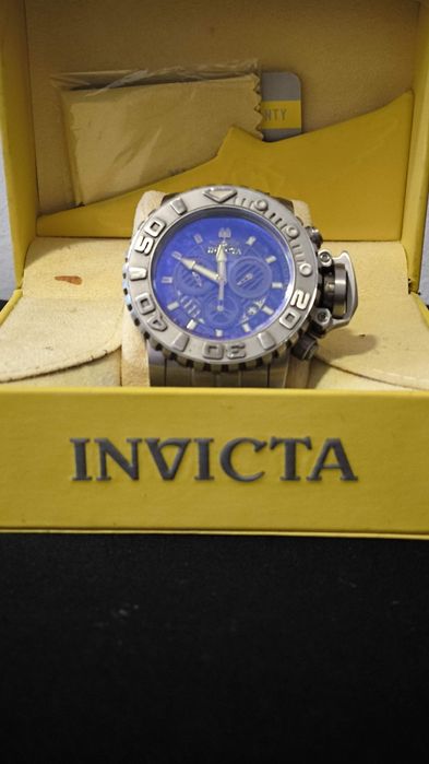 Invicta Sea Hunter 32643 Tinted Crystal
Huge Men's Watch
WATCH 33810 Invicta Sea Hunter 32643 Tinted Crystal
Huge Men's Watch