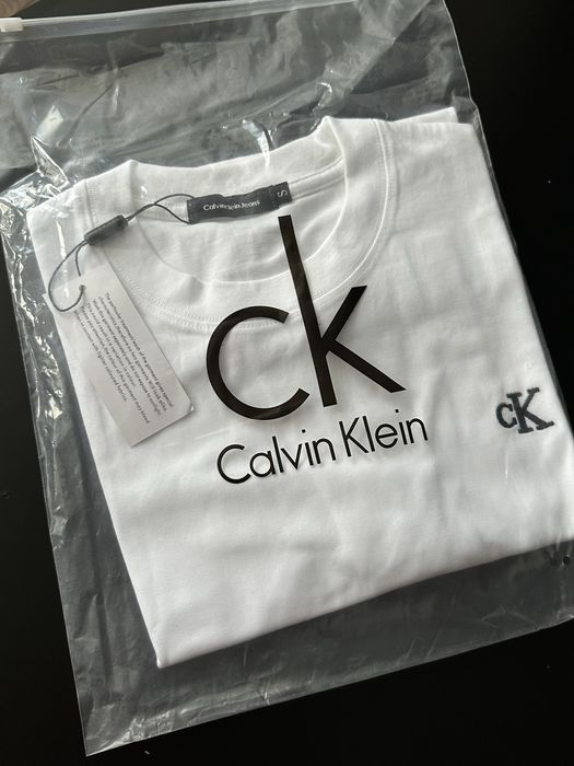 Футболка Calvin Klein, жіноча футболка