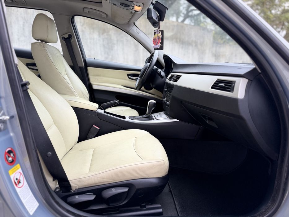 BMW 320d - Auto - 163cv