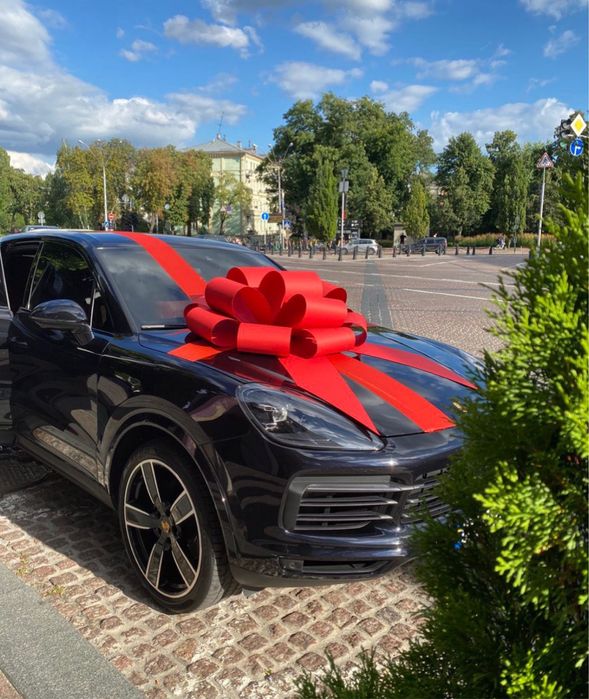 Бант на авто шикарный