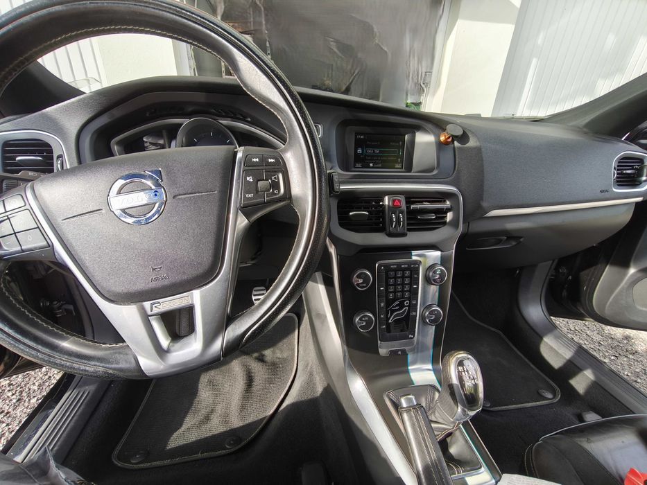 Volvo V40 R-Design nacional