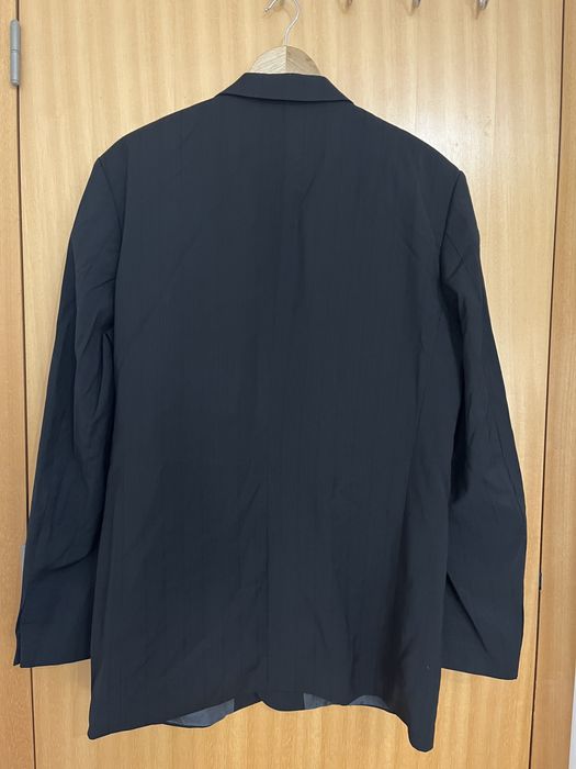 Blazer preto com riscas finas