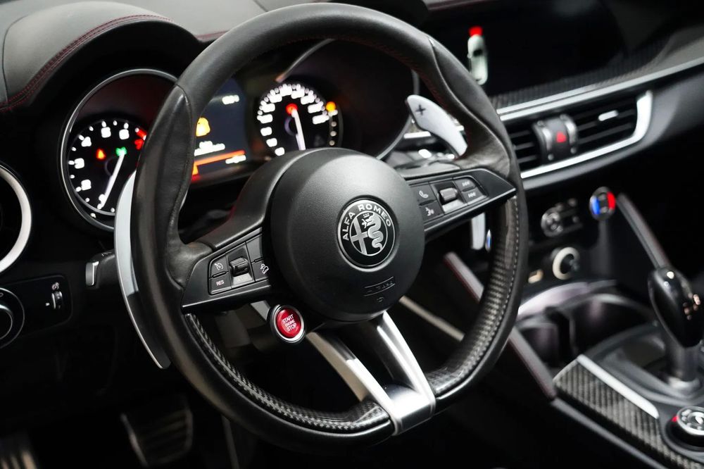 Alfa Romeo Stelvio 2.9 T Quadrifoglio AT8 Q4