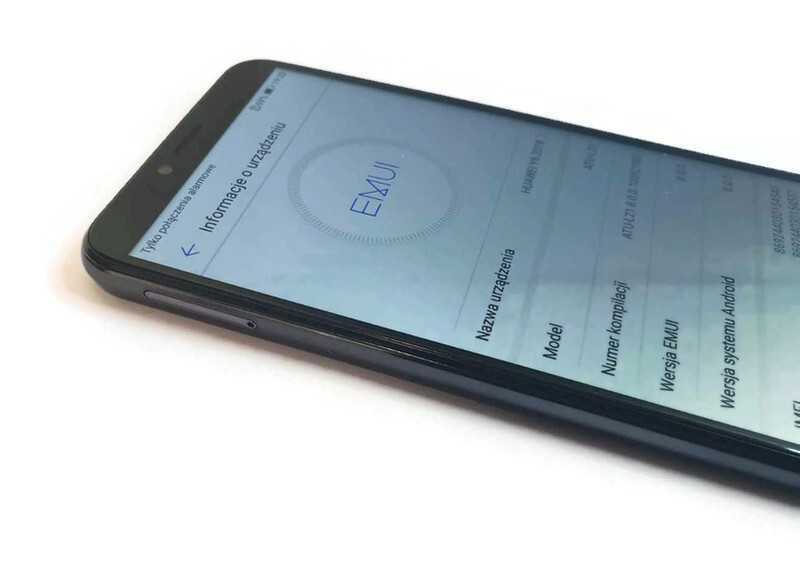 Smartfon HUAWEI Y6 2018 2/16gb