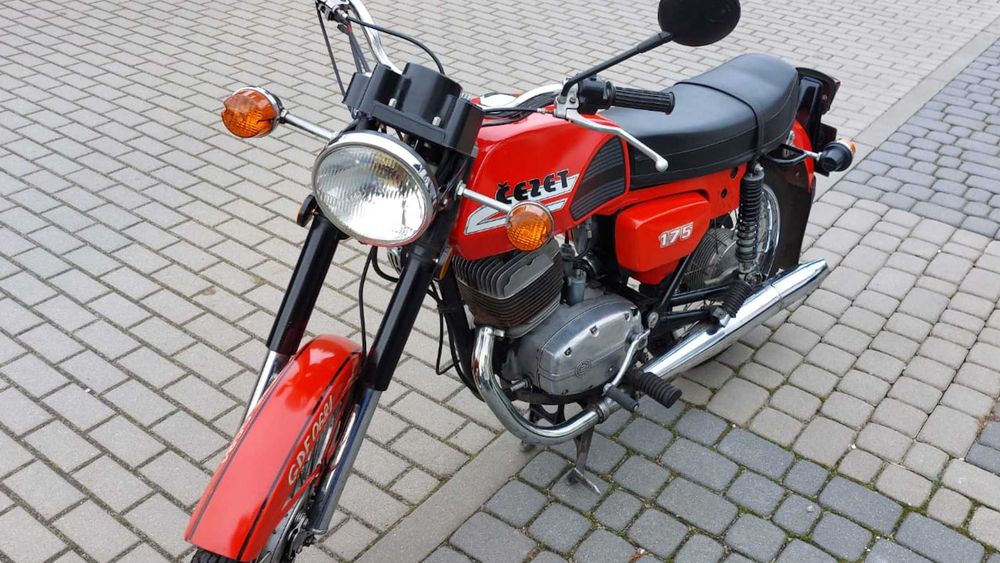 Motocykl Cezet CZ 175