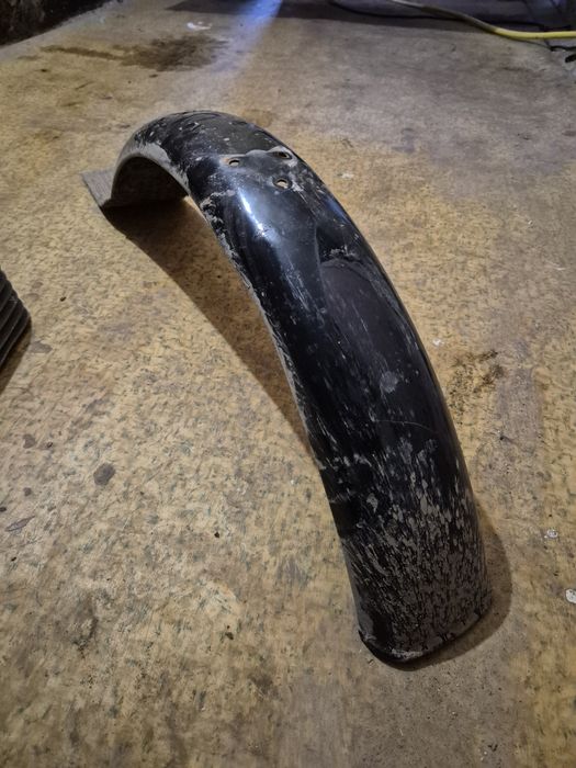 Крило на мінск 125 переднє